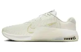 Nike Women's Metcon 9 Premium 'Sea Glass Metallic Gold'