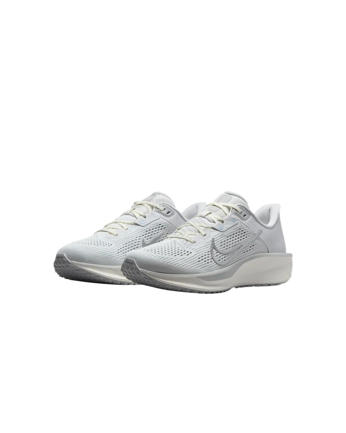 Nike Quest 6 женские беговые кроссовки с амортизацией бело-серые картинка