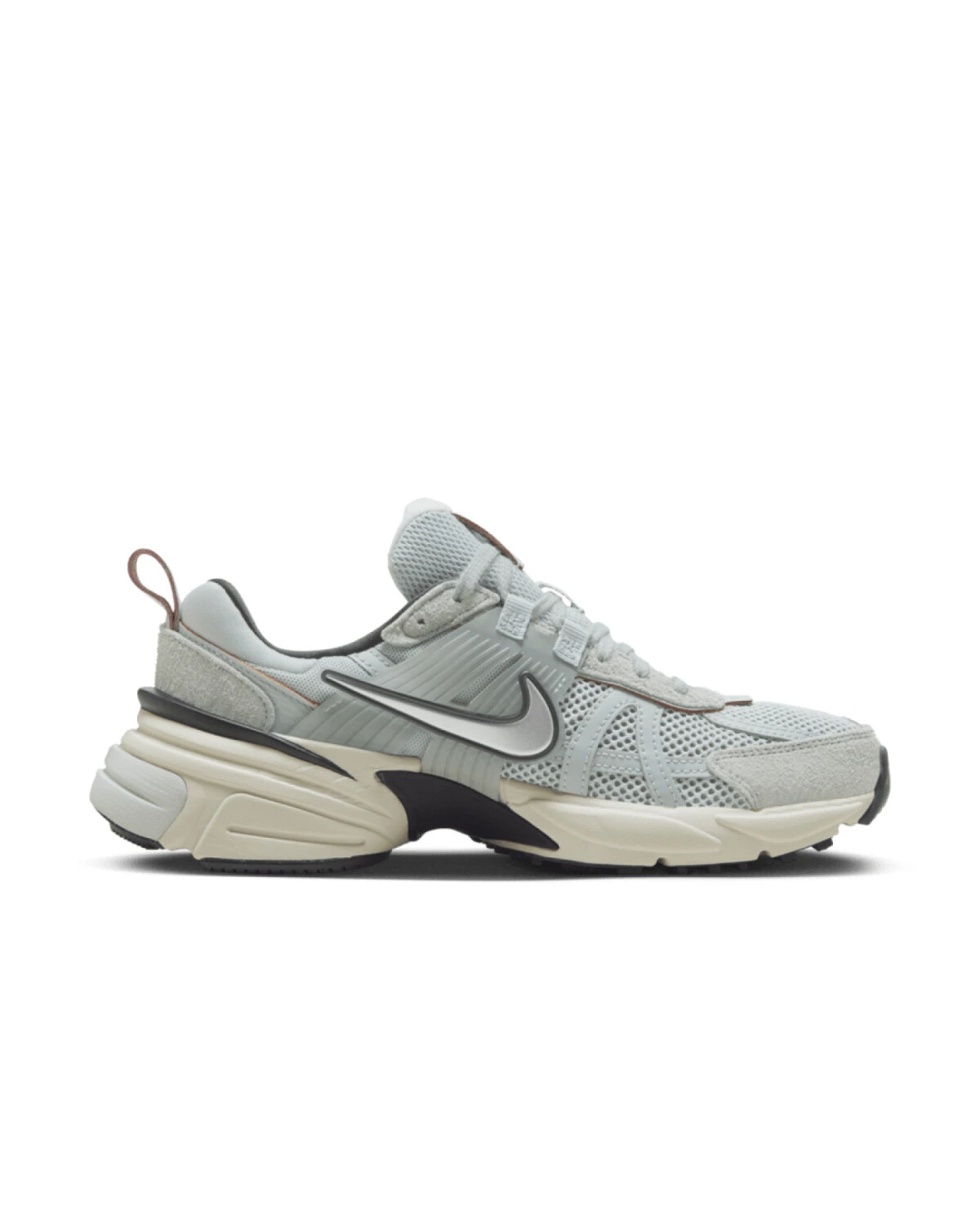 Nike V2K Run унисекс кроссовки серые с платформой и амортизацией картинка
