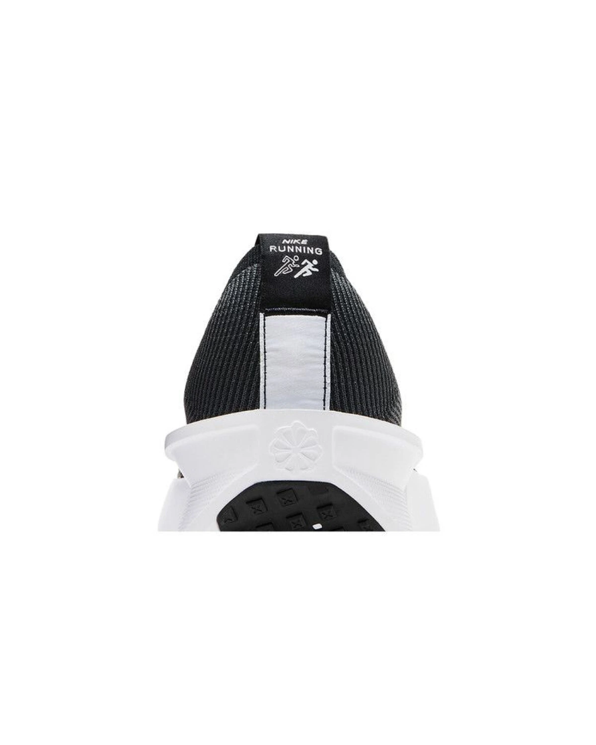 Nike Interact Run мужские кроссовки черные дышащие для бега картинка