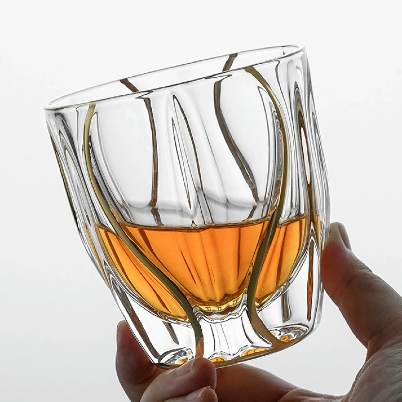 Бокал хрустальный Bohemia картинка