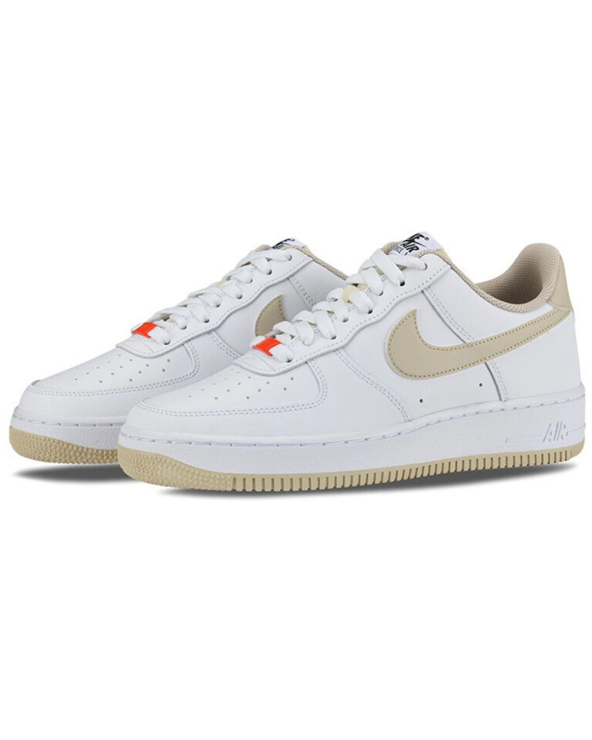 Nike Air Force 1 повседневные кроссовки белые с бежевым логотипом картинка