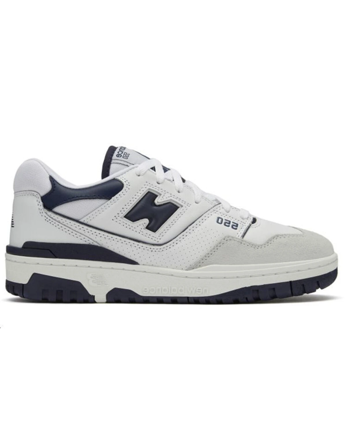 New Balance 550 unisex кроссовки белые с кожаной отделкой картинка
