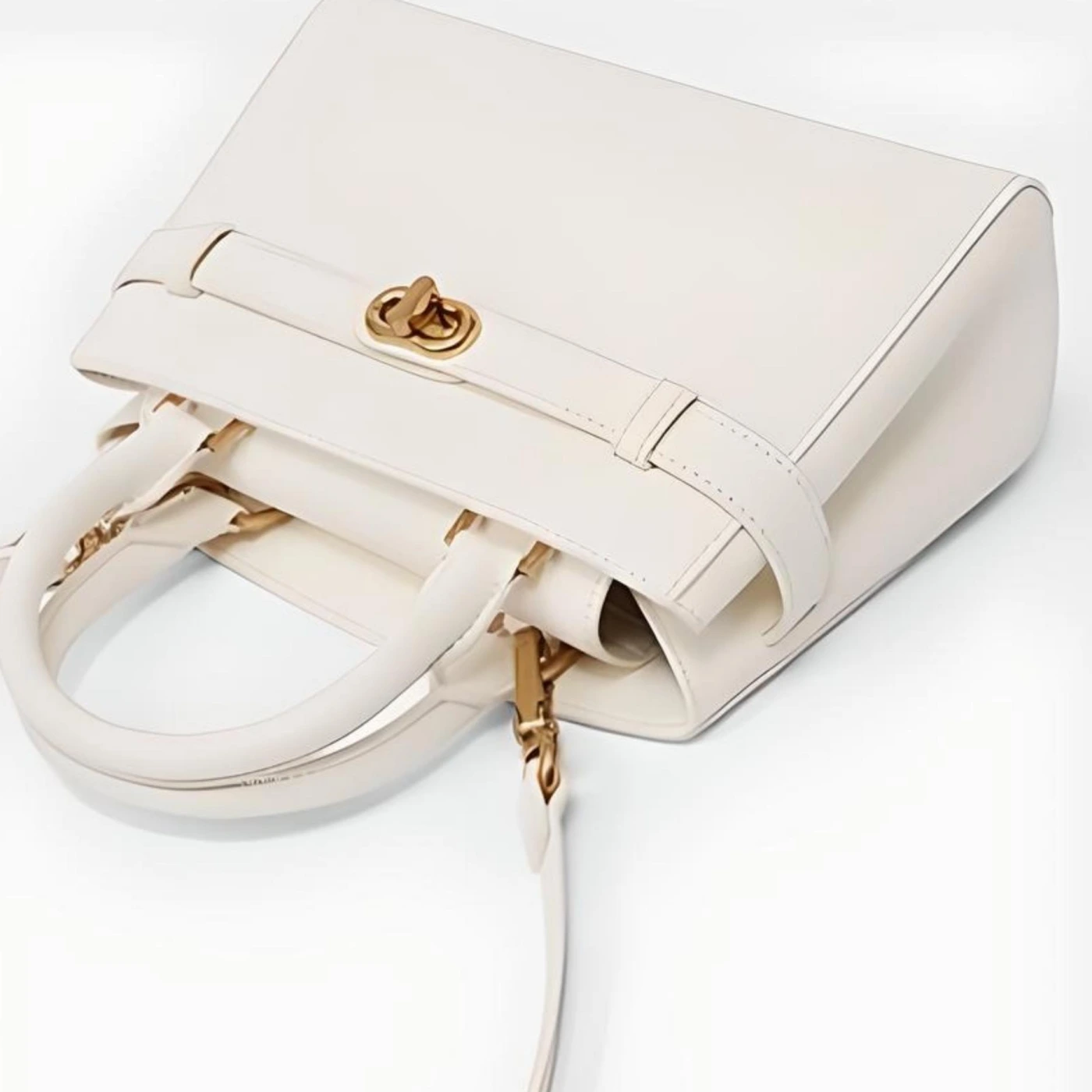 Портативная стильная сумка CHARLES&KEITH картинка