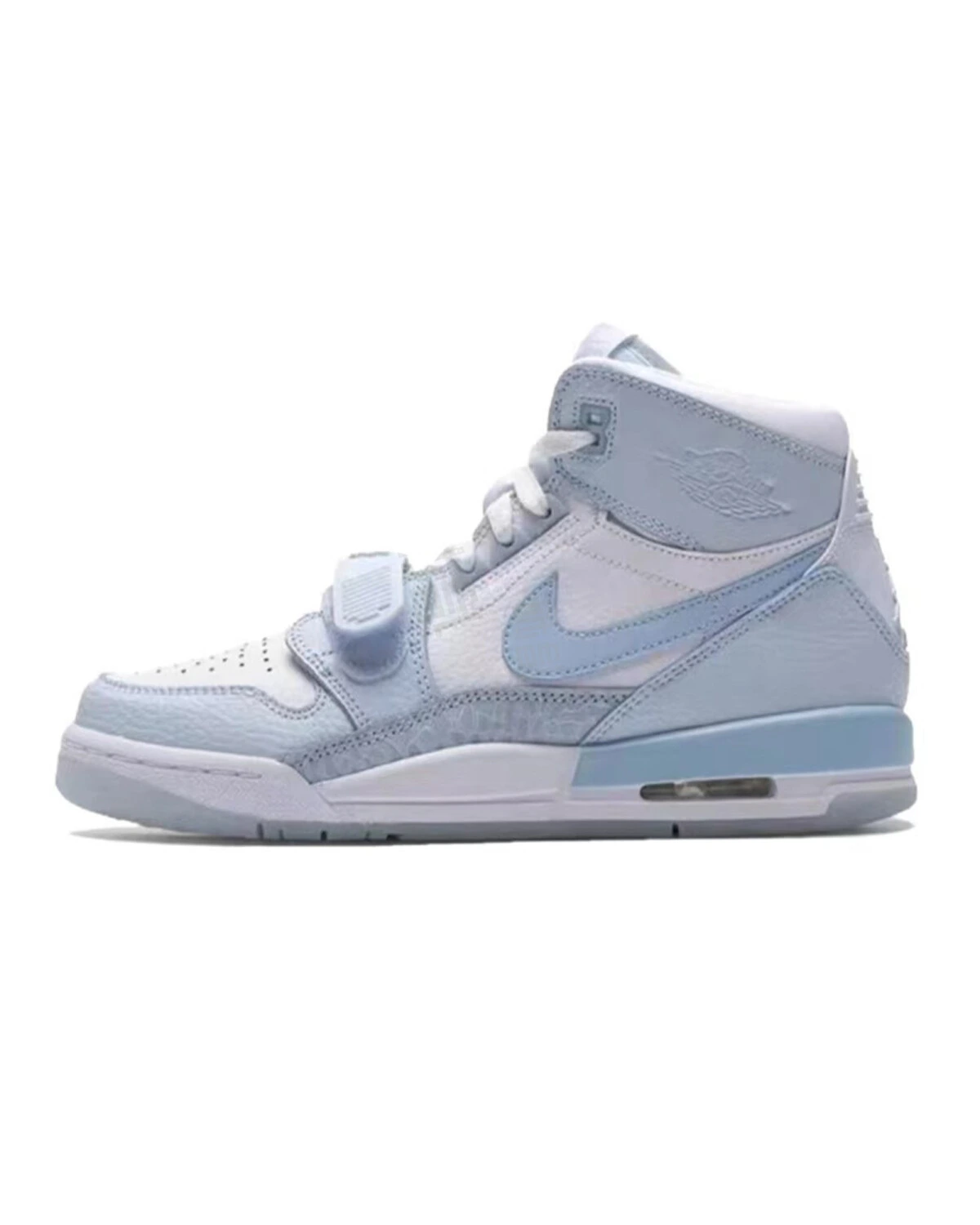 Jordan Legacy 312 женские кроссовки сине-белые с амортизацией картинка