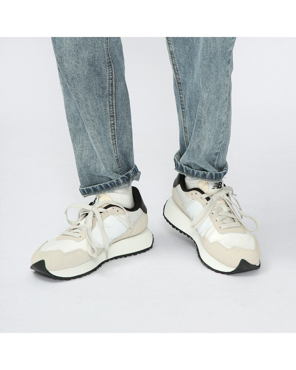 New Balance 237 унисекс кроссовки кожаные серые картинка
