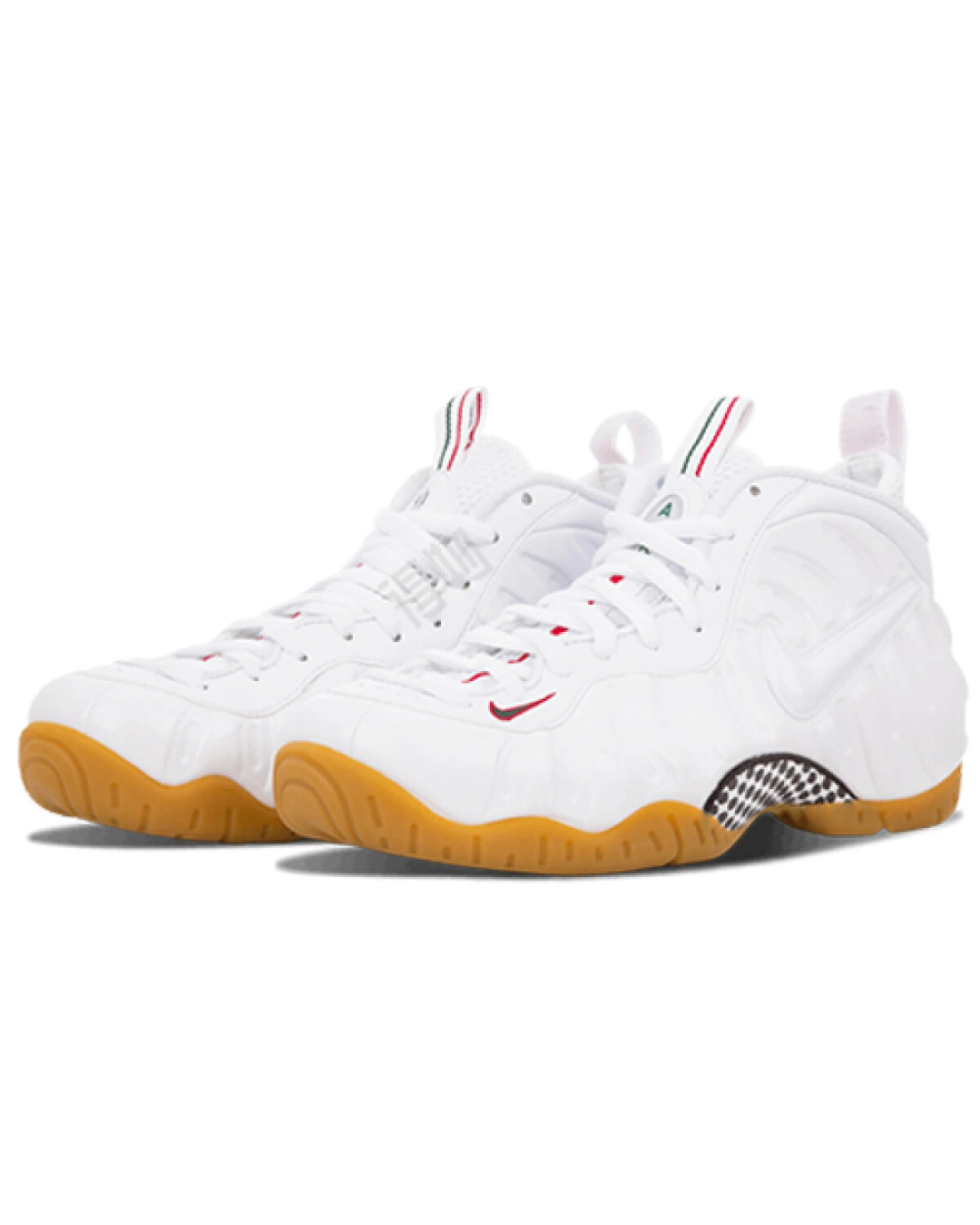 Nike Foamposite Pro White Gucci унисекс кроссовки белые баскетбольные картинка