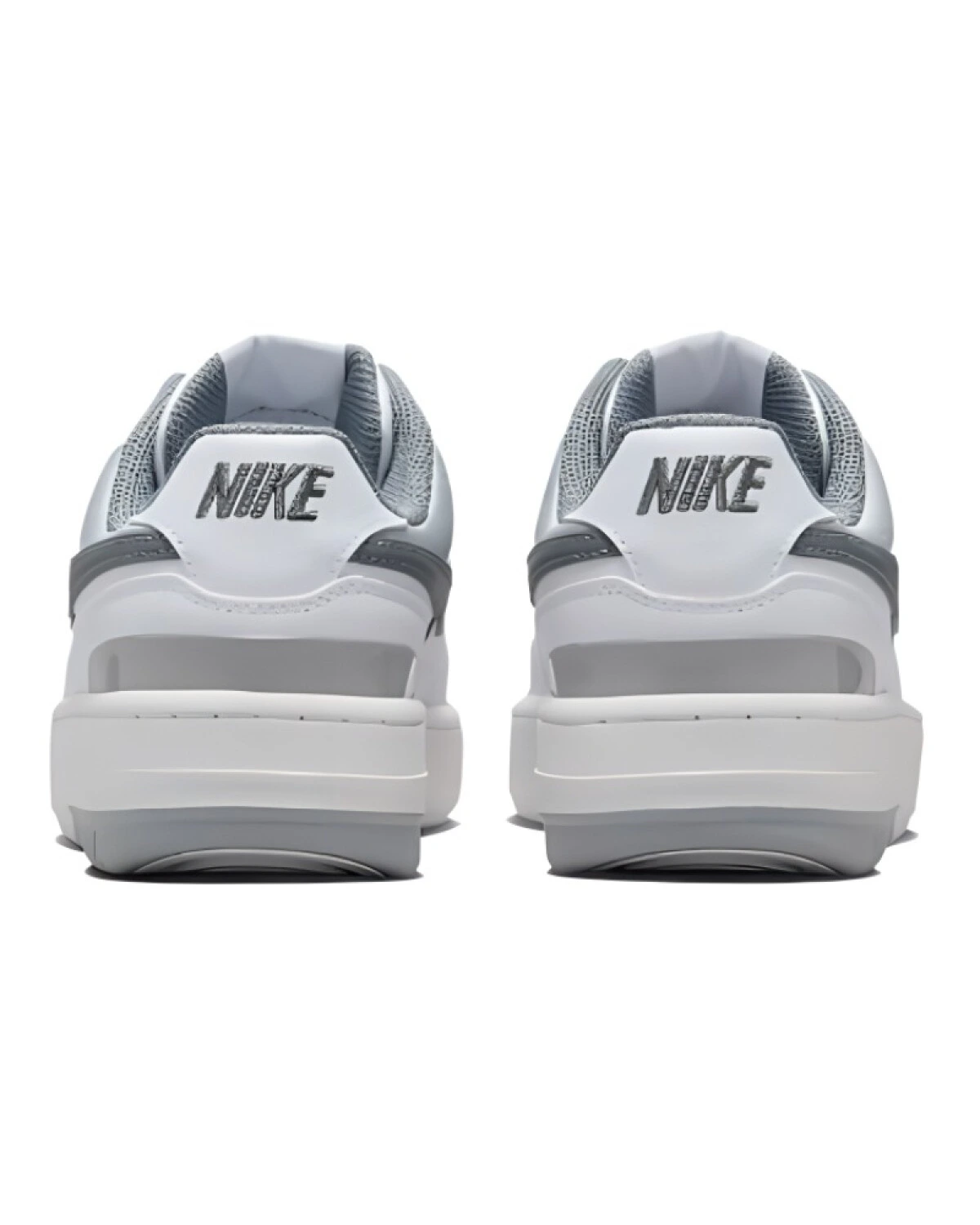 Nike Gamma Force женские кроссовки бело-серые противоскользящие картинка