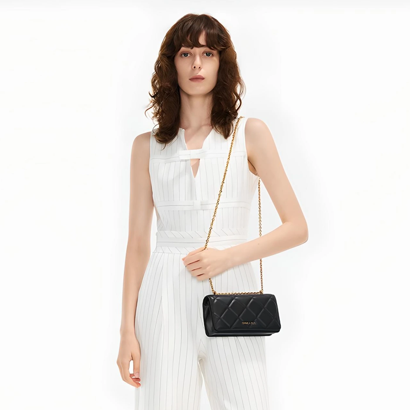 Стильная сумка клатч CHARLES&KEITH картинка