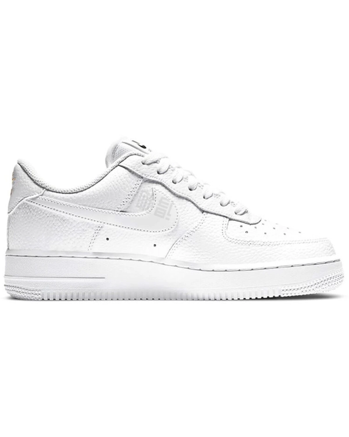 Nike Air Force 1 '07 Essential женские кроссовки белые картинка