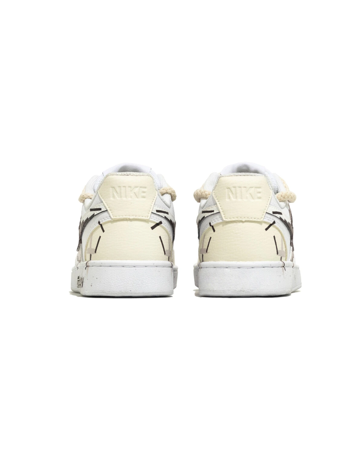 Nike Court Vision 1 мужские кеды бежевые с принтом картинка