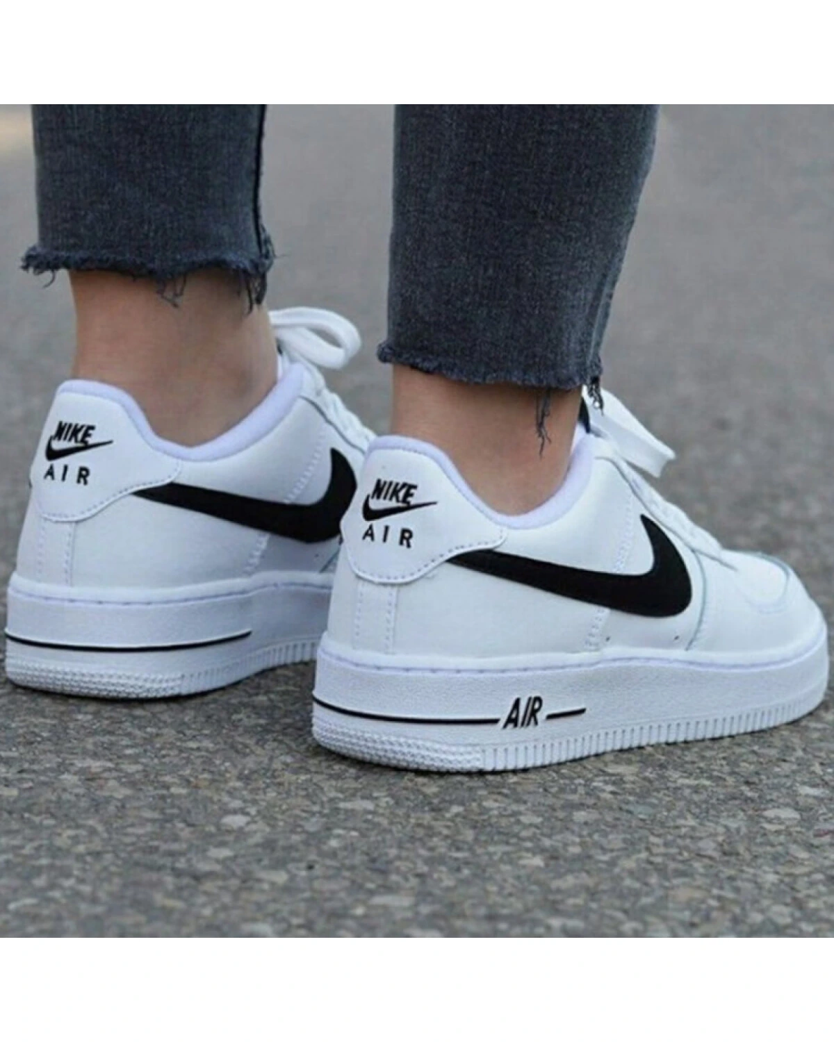 Nike Air Force 1 детские кеды бело-черные износостойкие картинка
