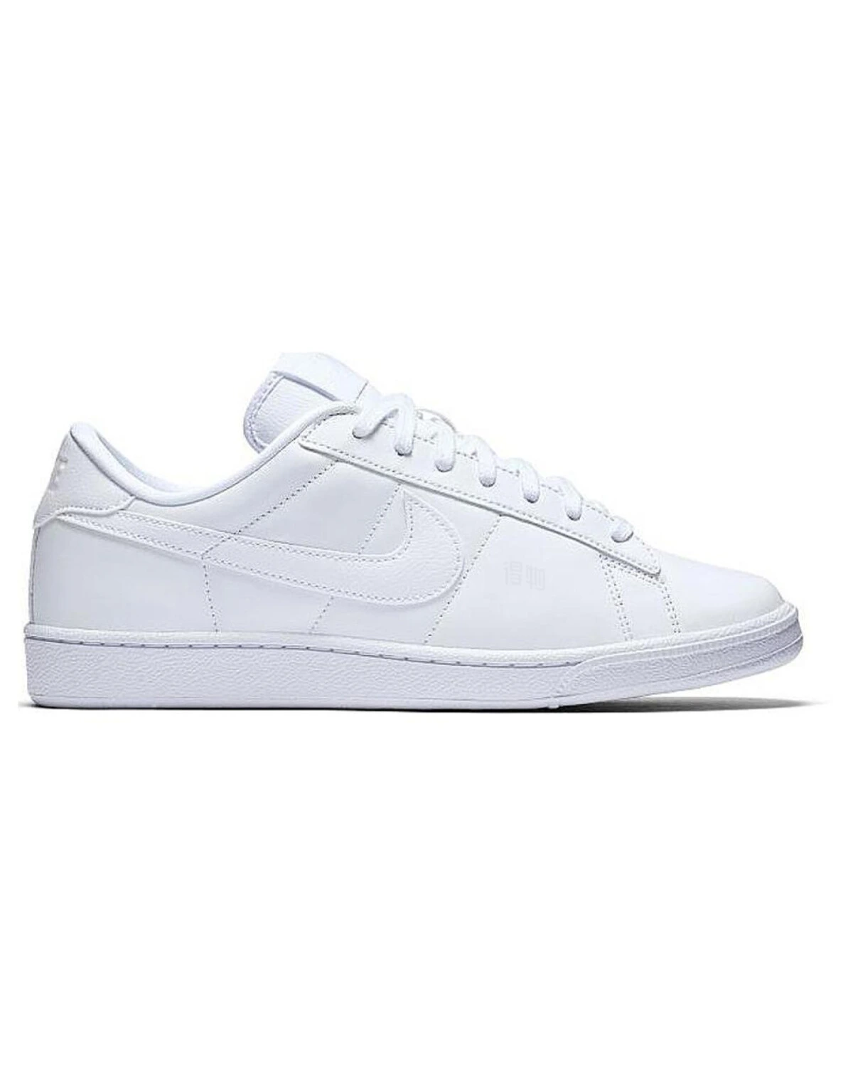 Nike Tennis Classic женские кроссовки белые комфортные кожаные картинка