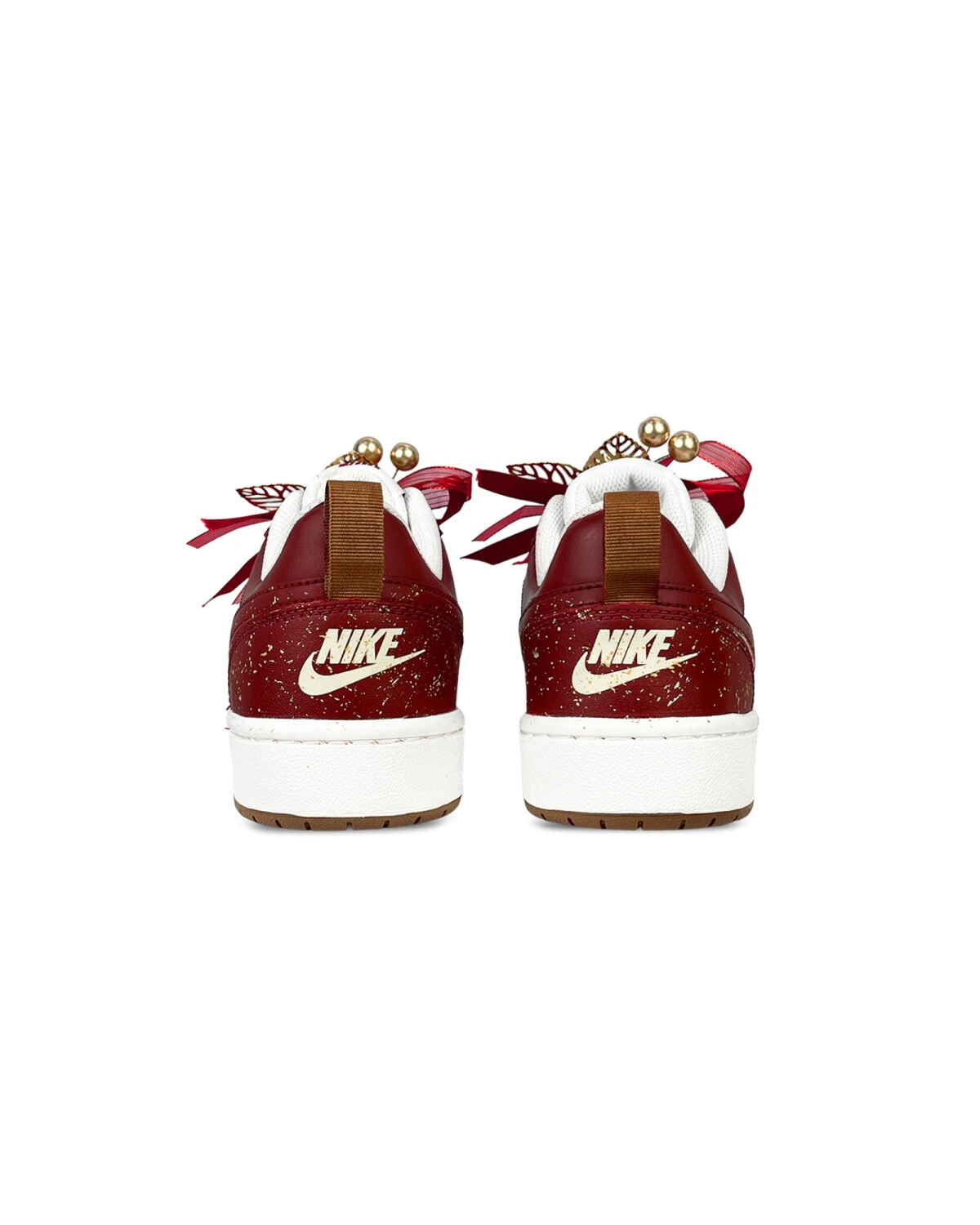 Nike Court Borough GS женские кроссовки бело-красные с золотыми акцентами картинка