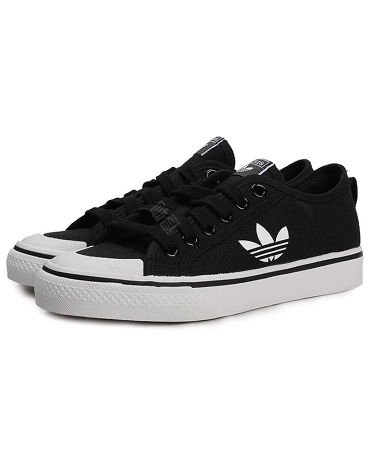 Adidas Originals Nizza Trefoil женские кеды черно-белые с амортизацией картинка
