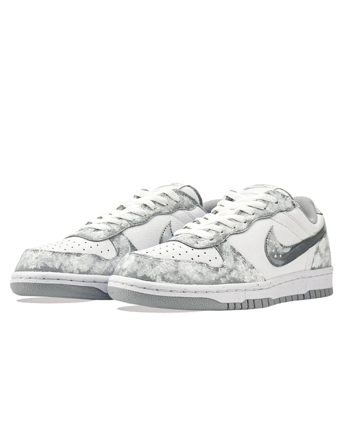 Nike Big Low Lux мужские кроссовки серо-белые с амортизацией и износостойкостью картинка