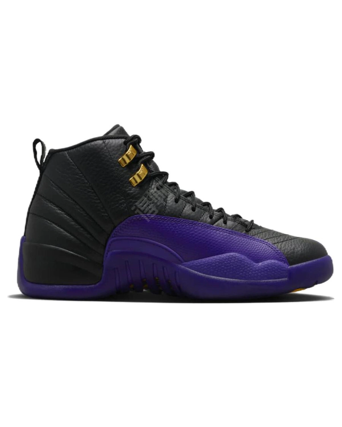 Jordan Air Jordan 12 "Field Purple" мужские спортивные кроссовки из кожи фиолетово-чёрные картинка
