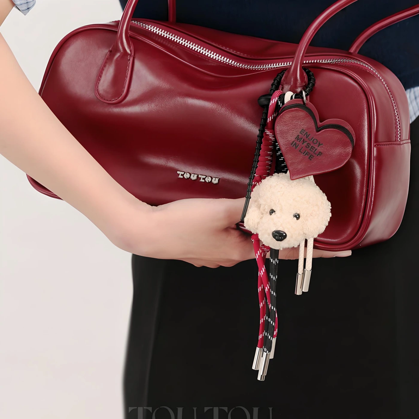 Стильная классическая сумка картинка