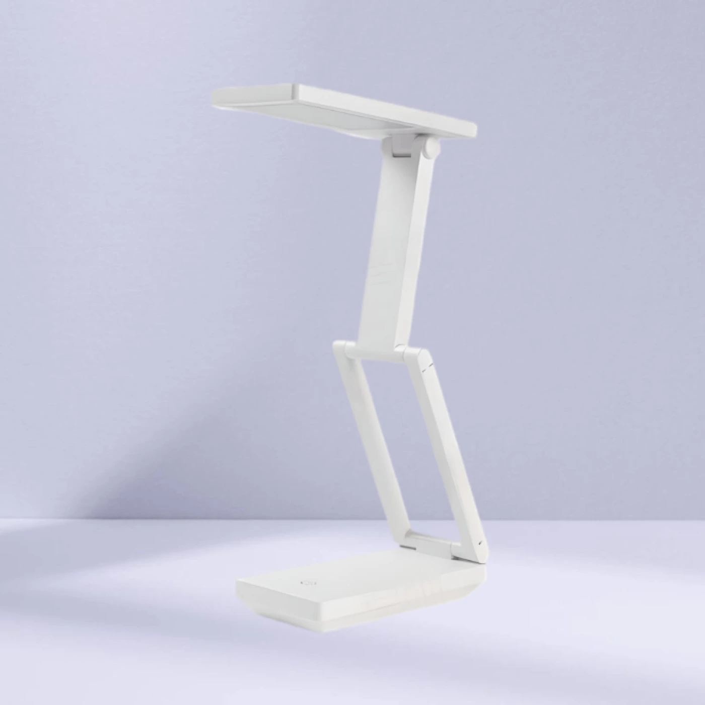 Складная перезаряжаемая настольная лампа картинка