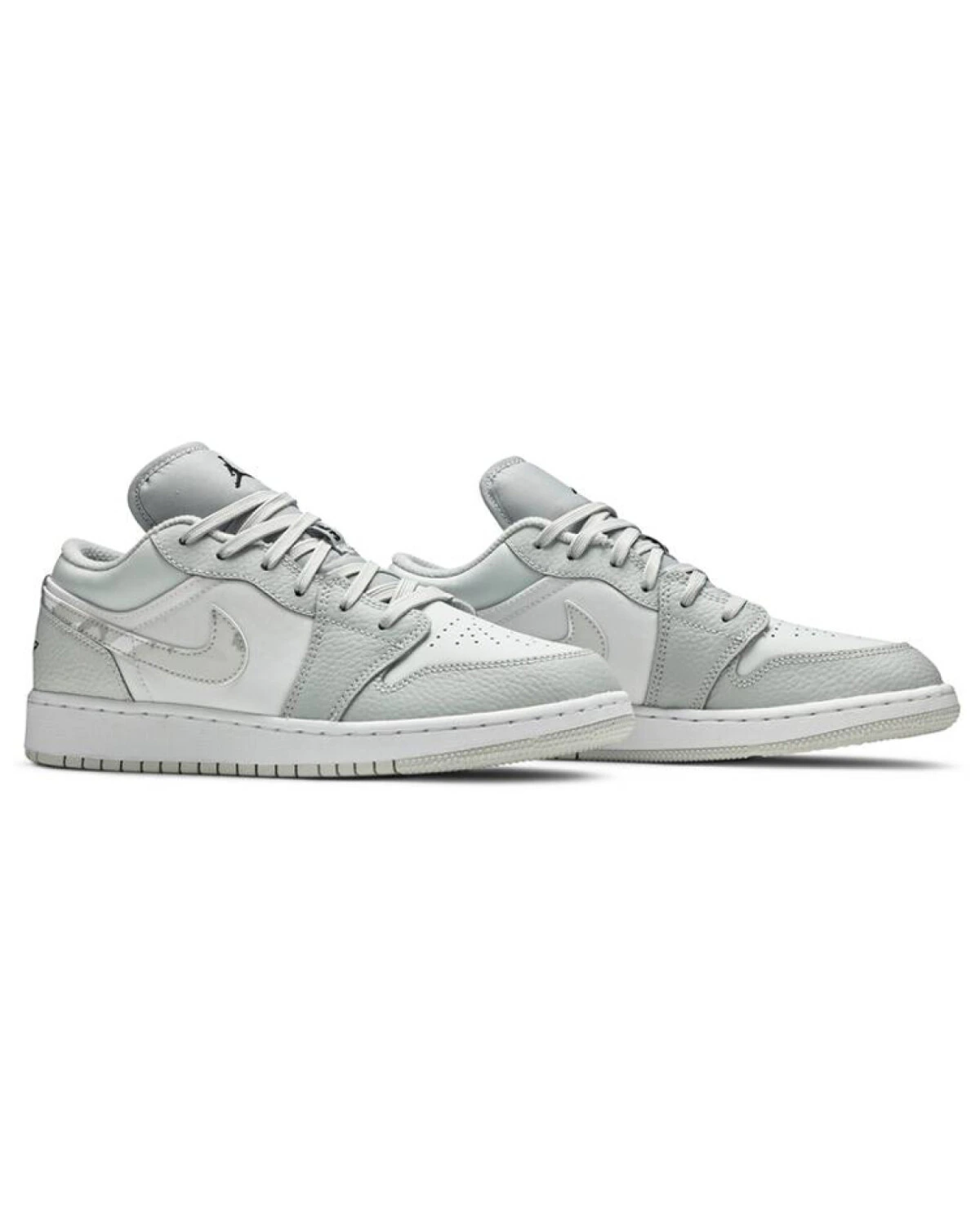 Jordan Air Jordan 1 Low SE детские кроссовки белый камуфляж с шнуровкой картинка