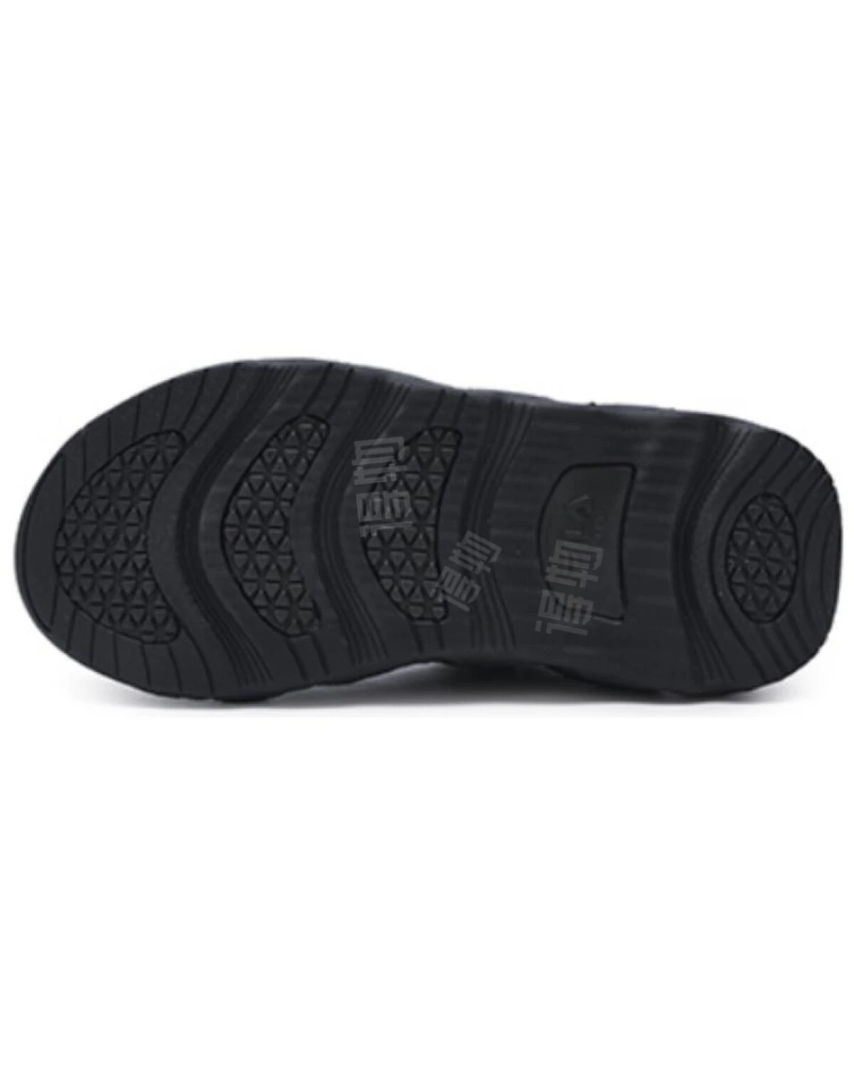 FILA Croissant Sneakers женские повседневные кроссовки чёрные с комбинированным верхом картинка