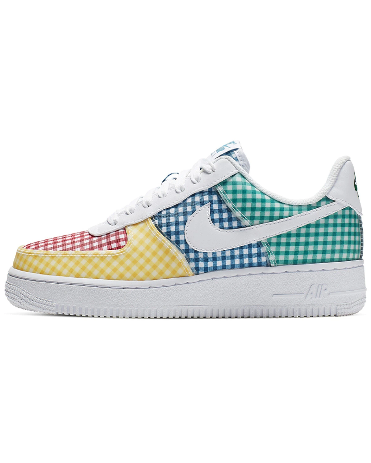 Nike Air Force 1 07 QS женские кроссовки с четырёхцветной клетчатой вставкой картинка