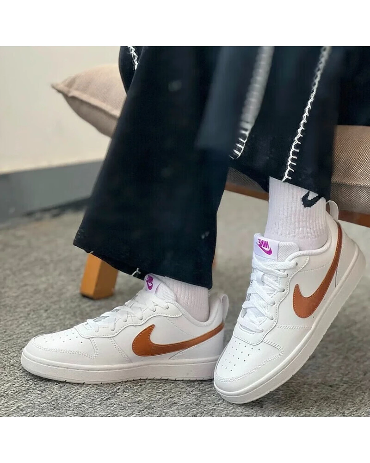 Nike Court Borough 2 детские кеды белые повседневные комфортные картинка