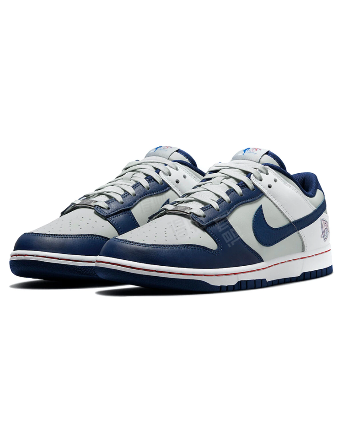 Nike Dunk Low "Brooklyn Nets" мужские кроссовки из искусственной кожи серо-белые-синие картинка