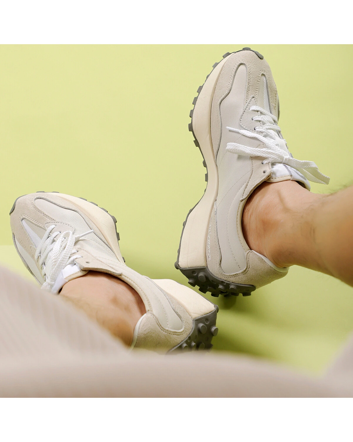 New Balance 327 мужские и женские кроссовки повседневные серо-белые картинка