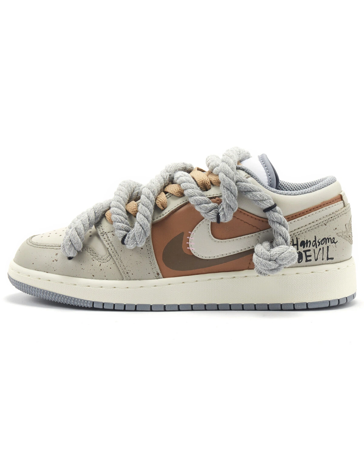 Jordan Air Jordan 1 Low женские спортивные кроссовки серо-коричневые картинка