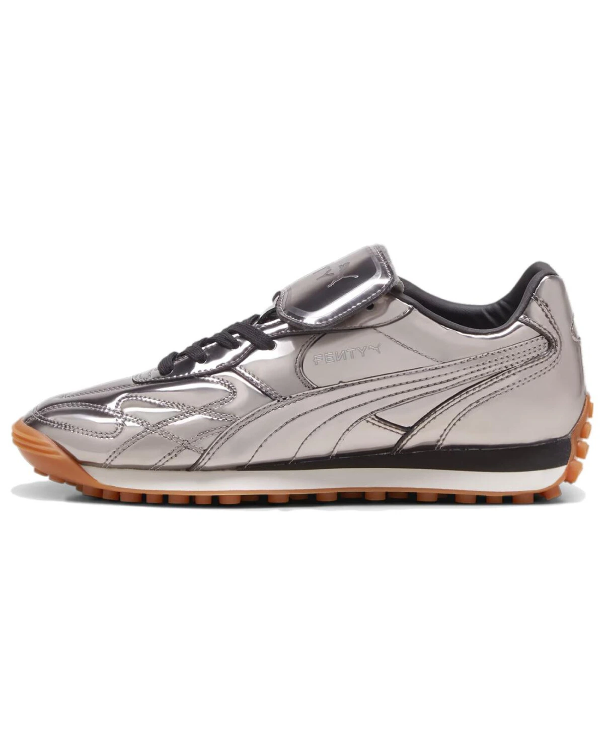 PUMA унисекс кроссовки из лакированной кожи серебряного цвета картинка
