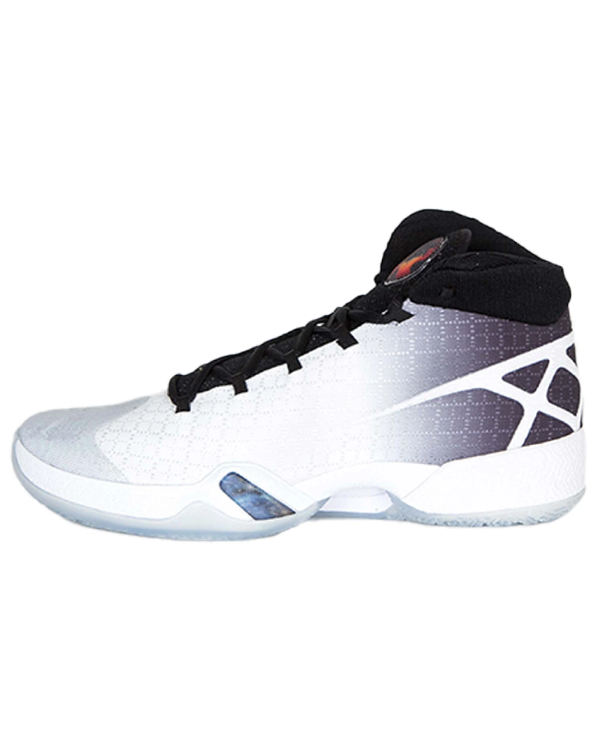 Jordan Air Jordan 30 White Black мужские баскетбольные кроссовки черно-белые картинка