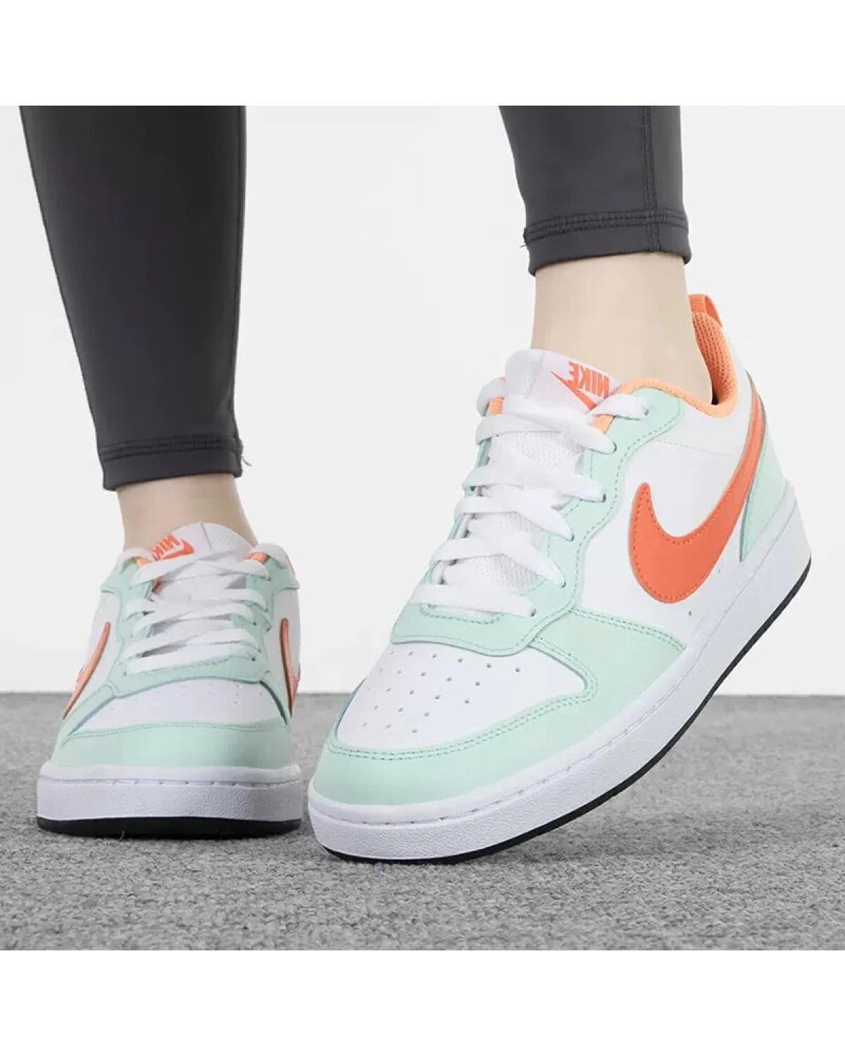 Nike Court Borough Low 2 детские кроссовки кожаные бело-зелено-оранжевые картинка
