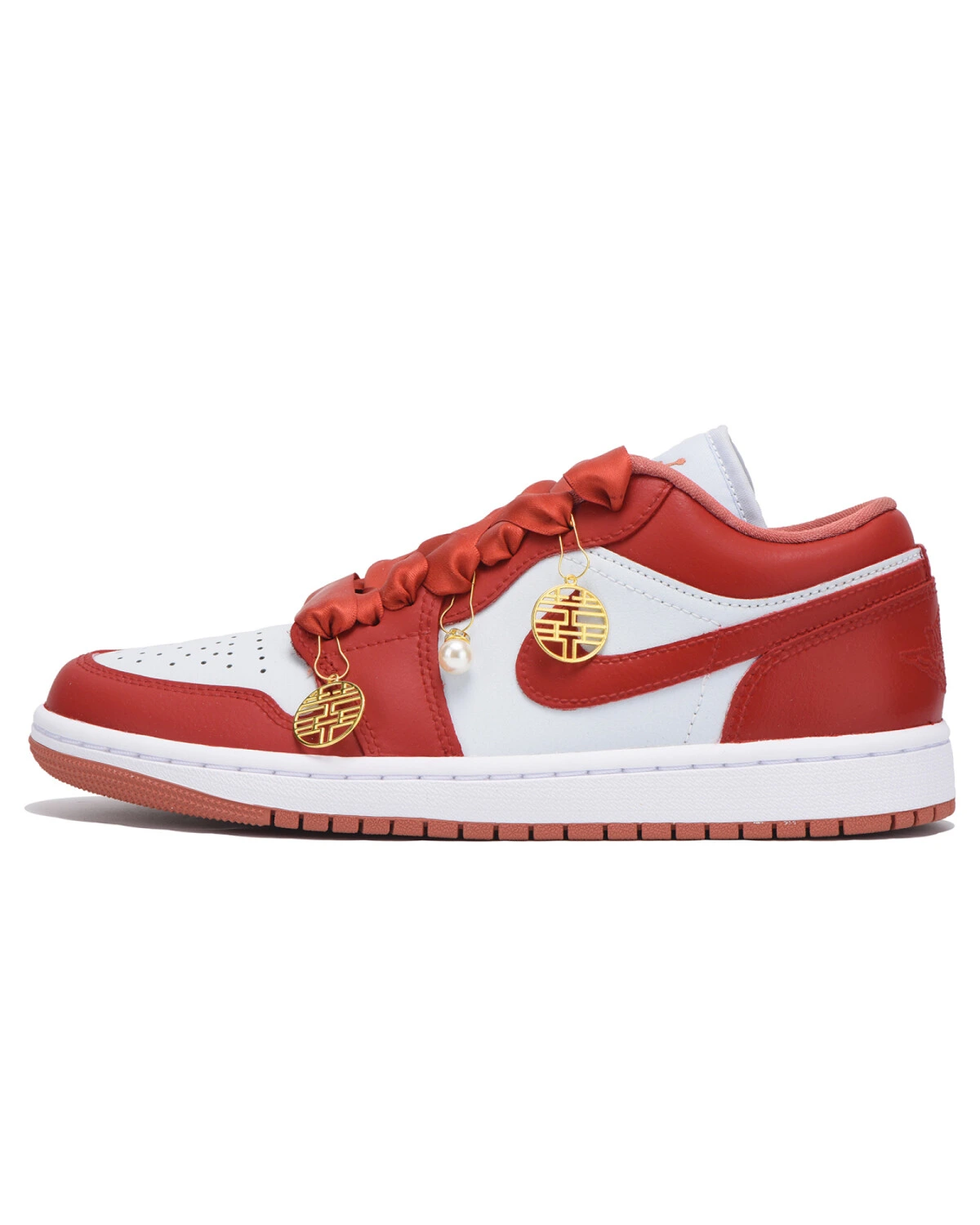 Jordan Air Jordan 1 женские свадебные кроссовки красно-белые с жемчугом картинка
