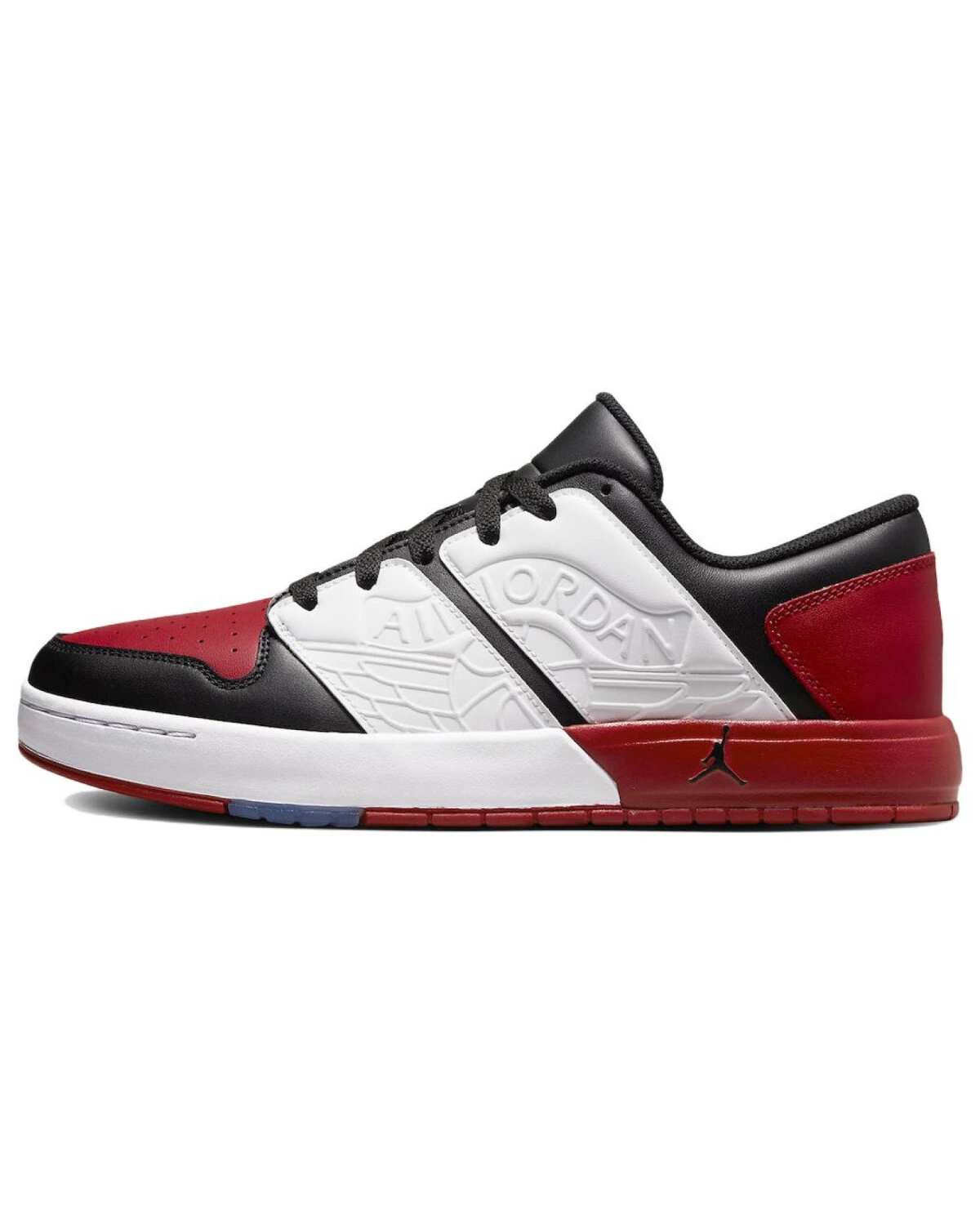 Jordan Nu Retro 1 унисекс кроссовки чёрно-белые с красными акцентами картинка