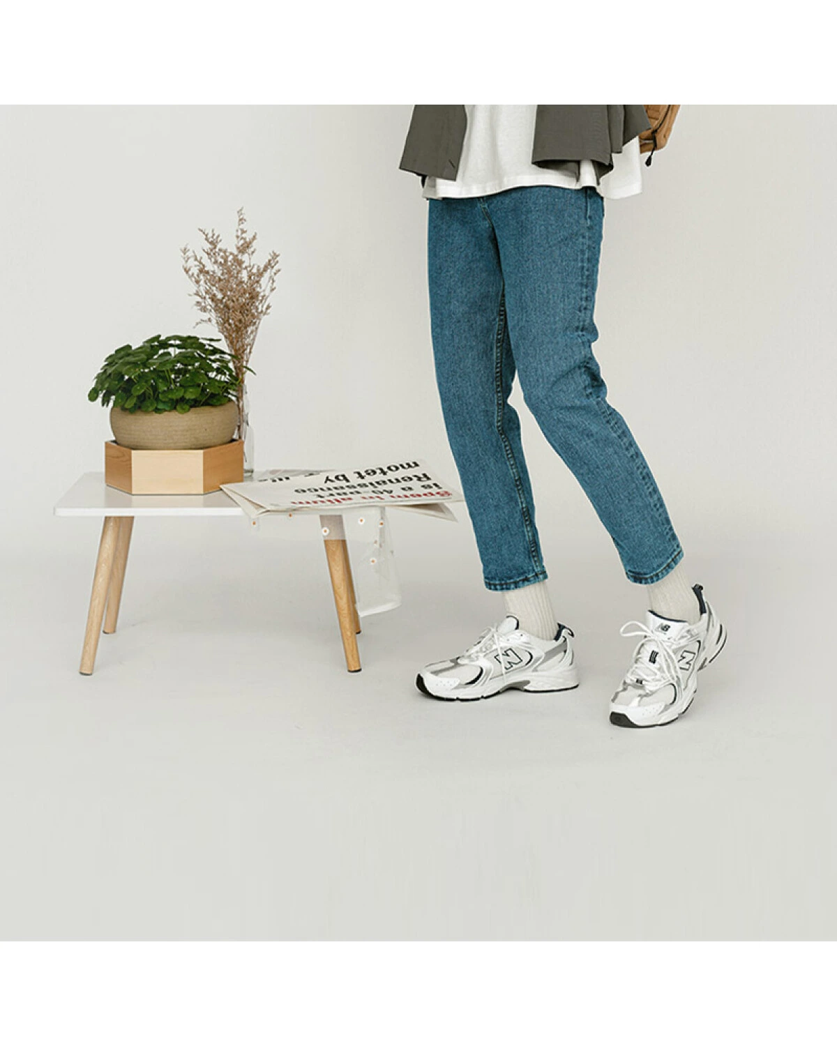 New Balance 530 unisex кроссовки белые с серебристыми вставками картинка