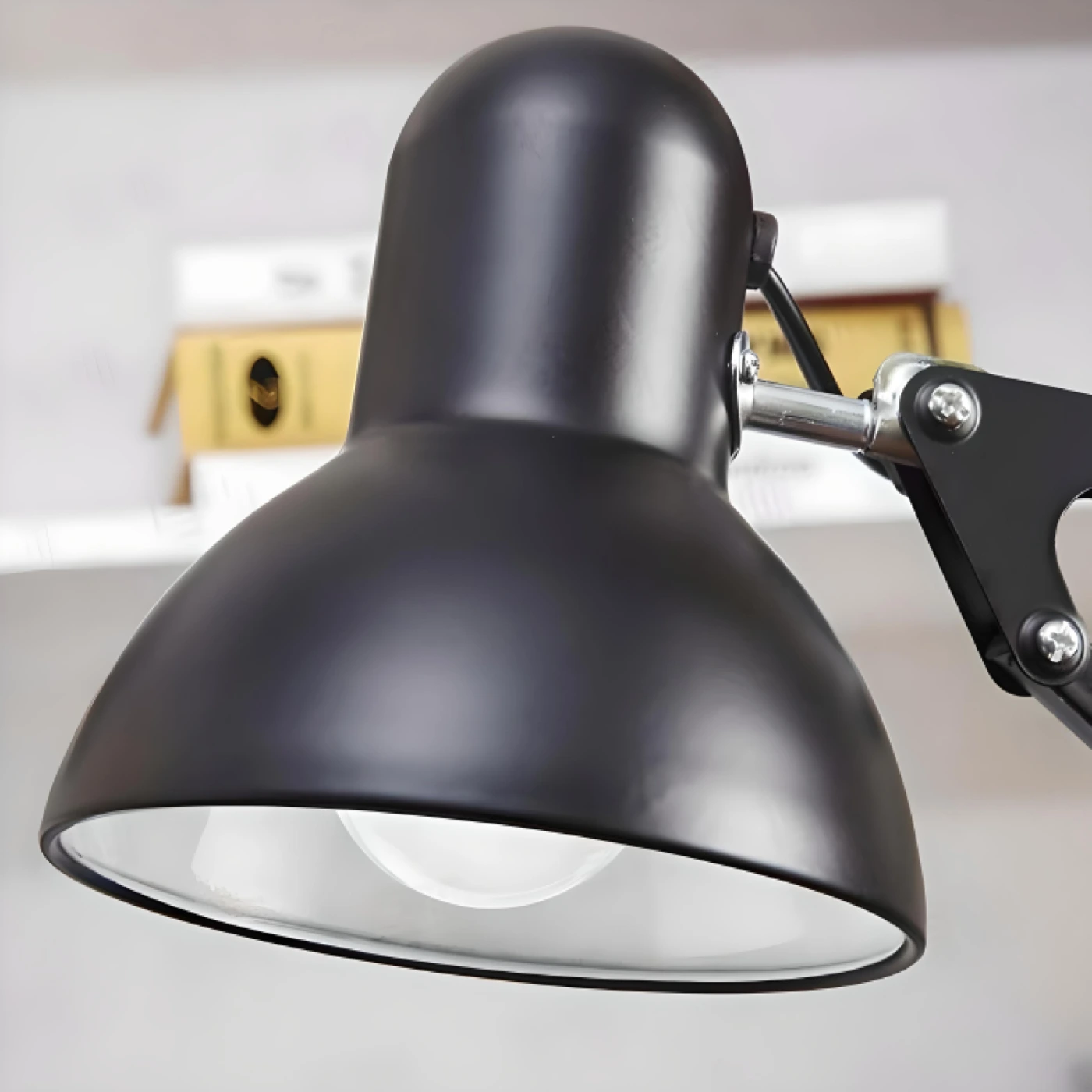 Настольная лампа школьная картинка