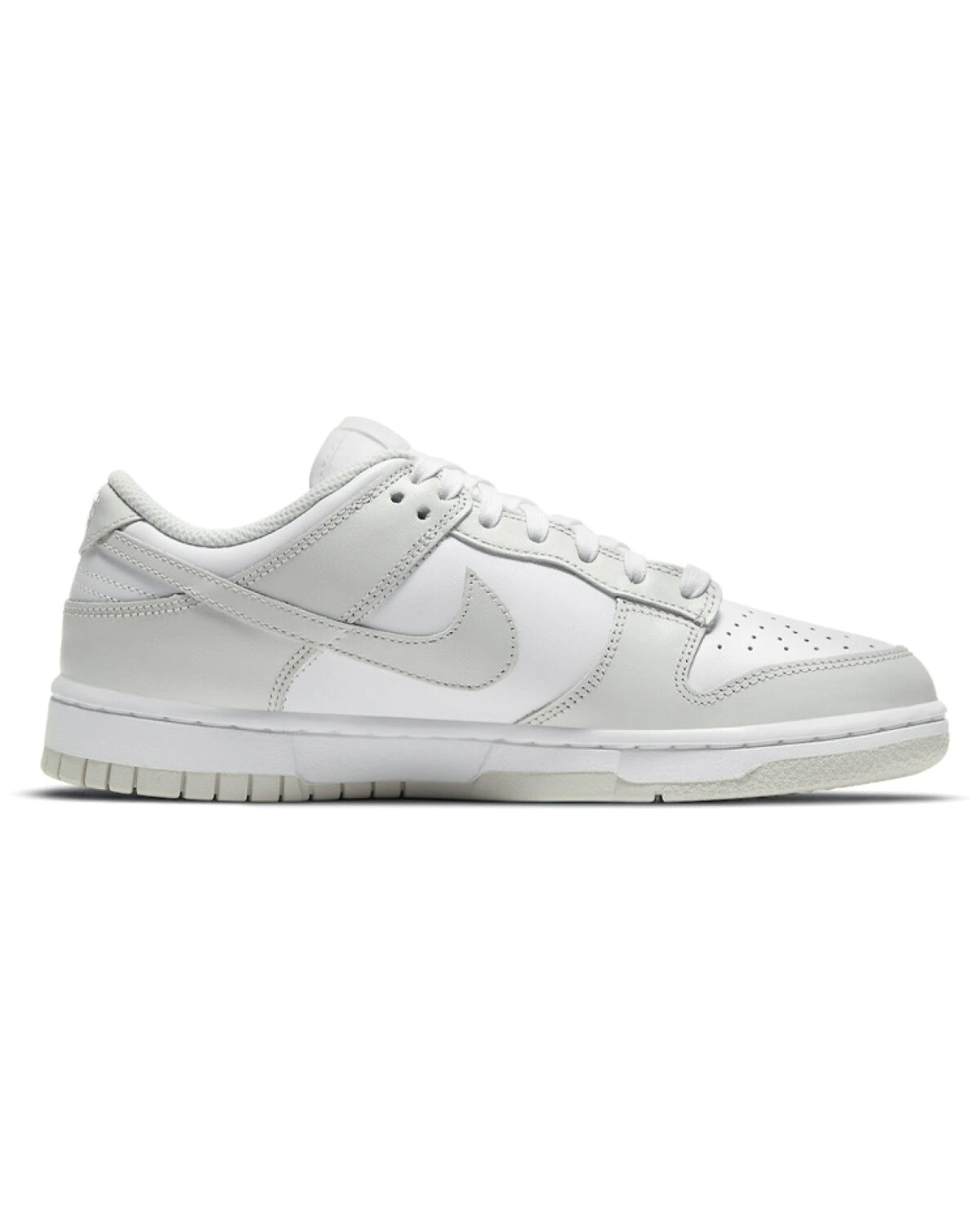 Nike Dunk женские кроссовки серые на шнуровке с антискользящей подошвой картинка