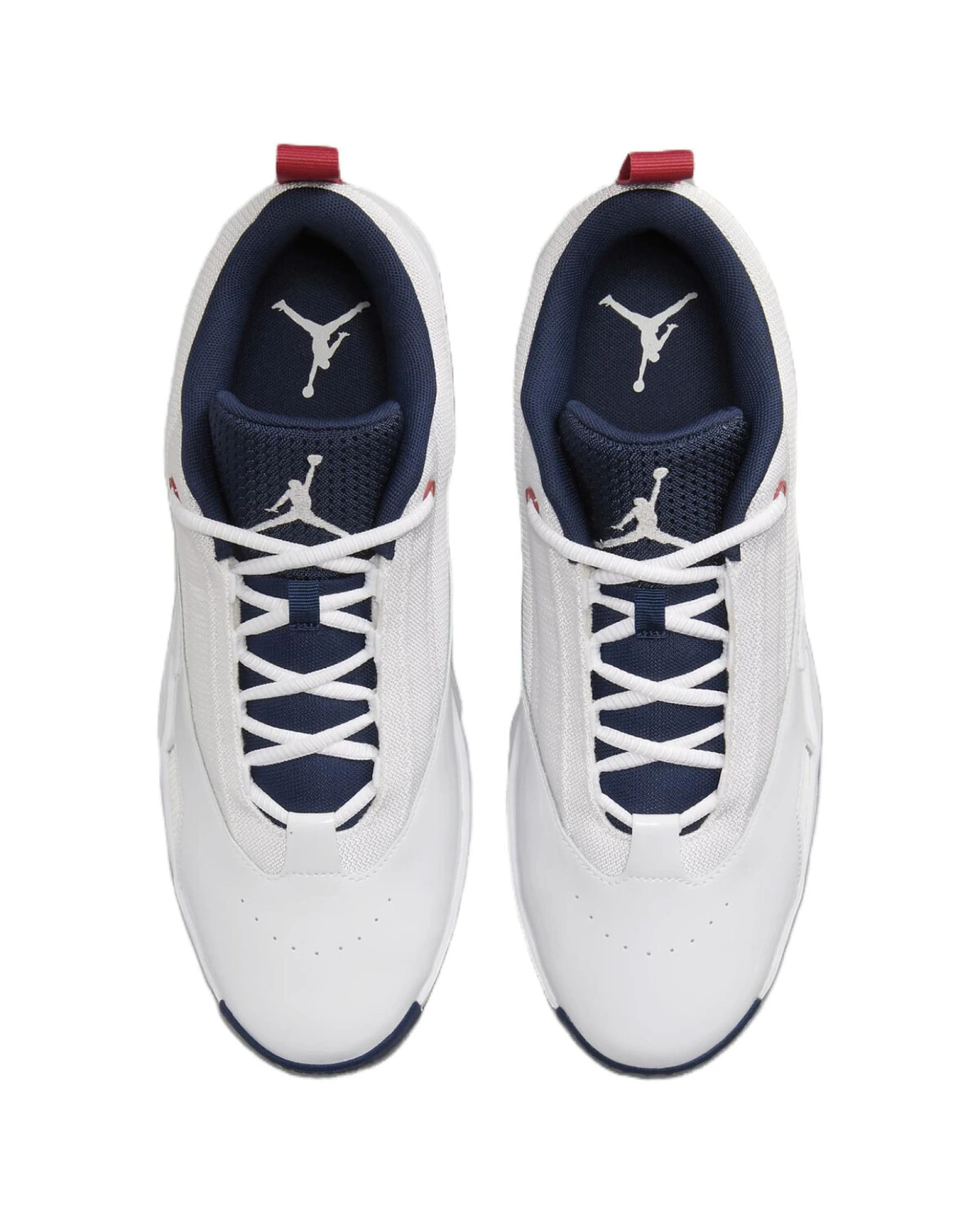 Jordan Max Aura 6 унисекс кроссовки белые с красными и синими акцентами картинка