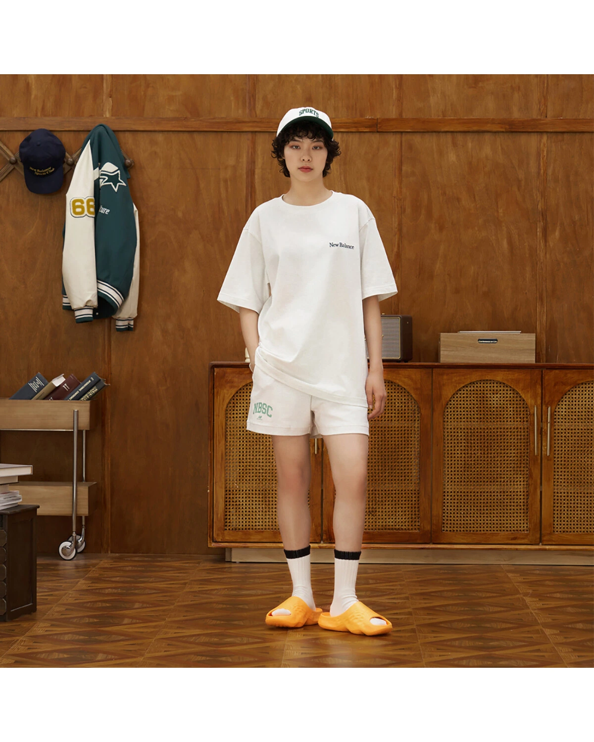 New Balance HUP Comfort Slides унисекс шлепанцы оранжевые картинка