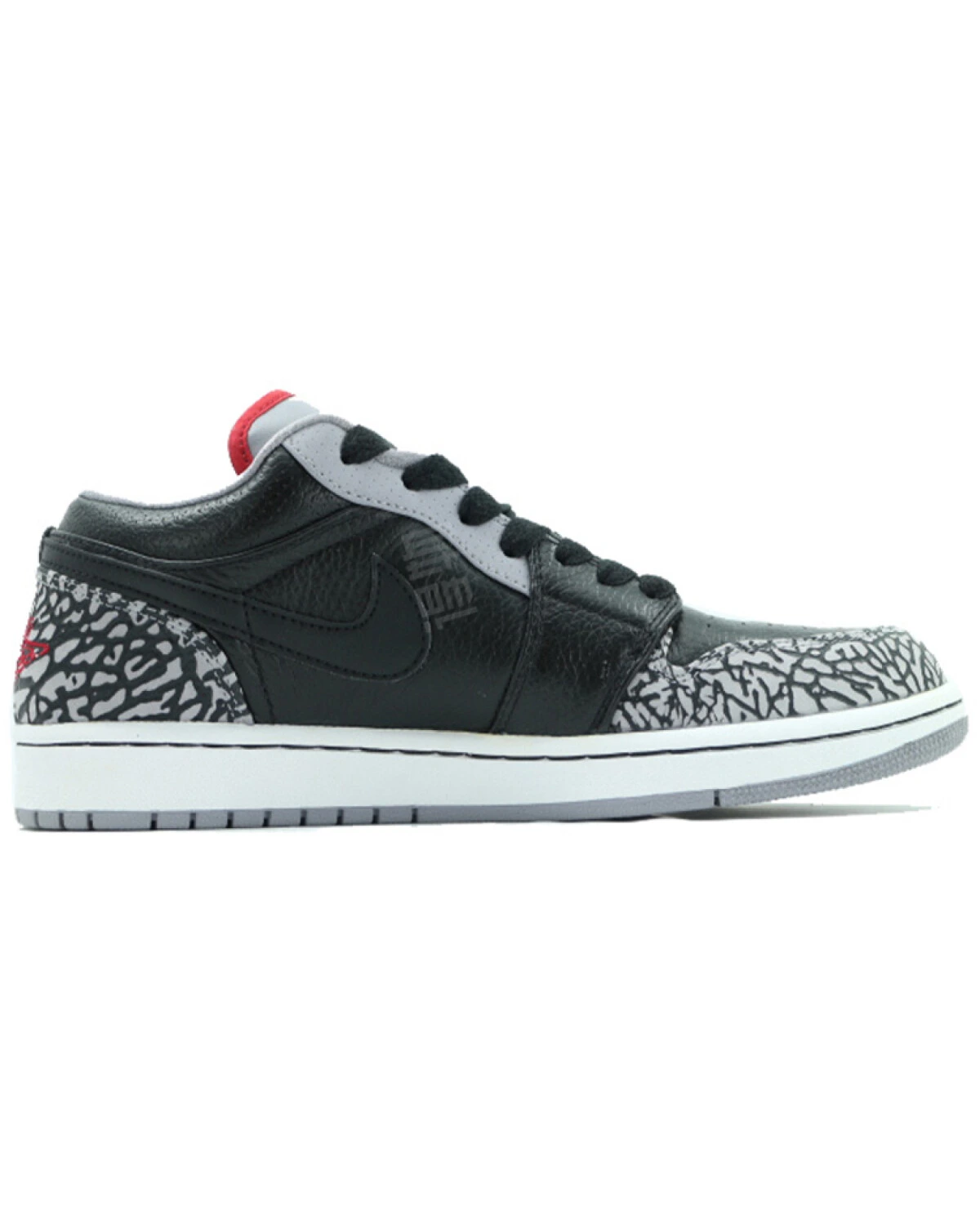Jordan Air Jordan 1 Phat Low "Black Cement" мужские кроссовки синтетические амортизирующие черные картинка