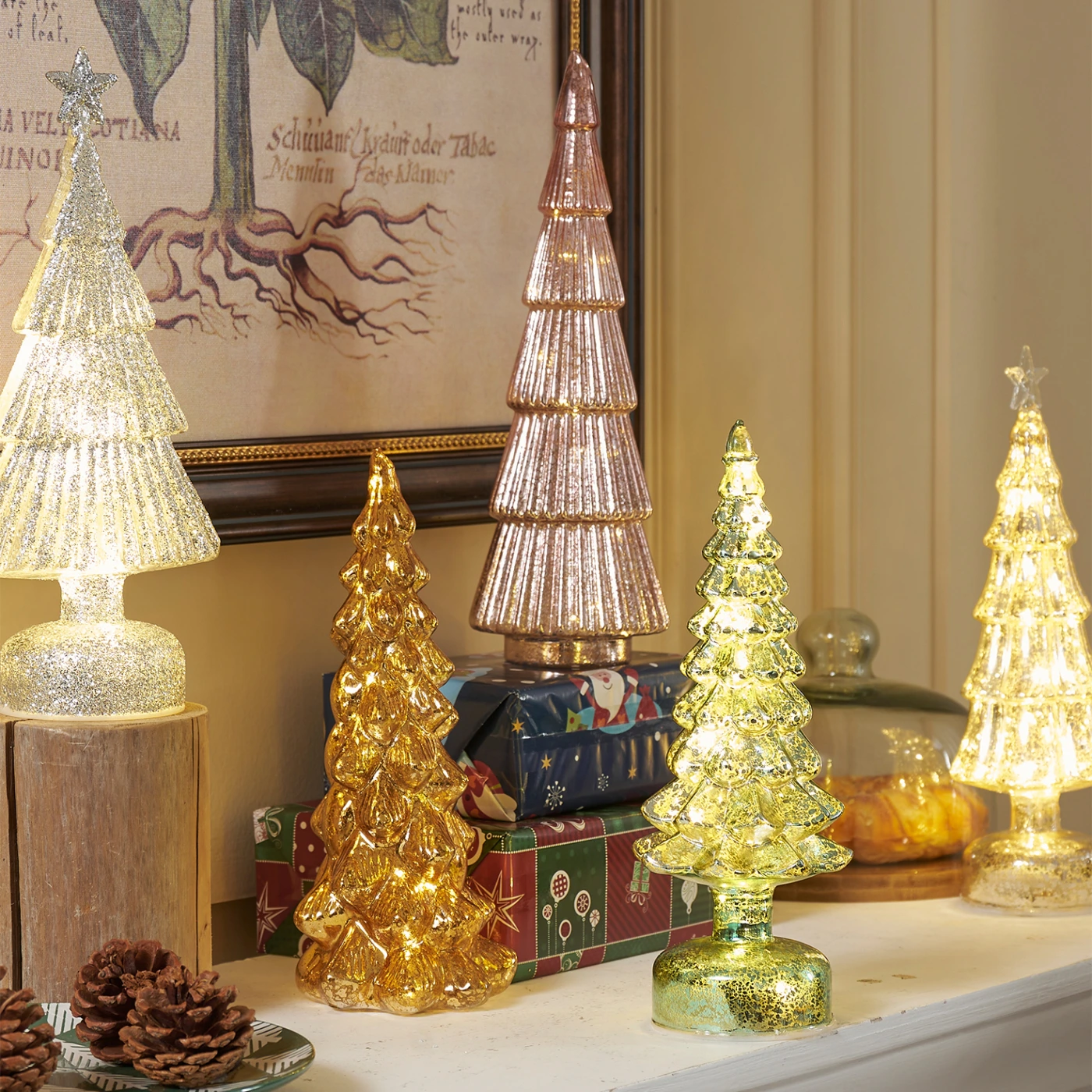 Светящаяся новогодняя ёлка из стекла картинка