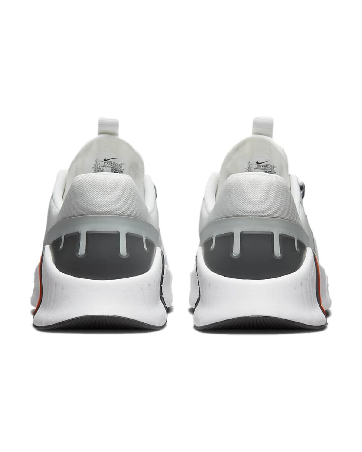 Nike Free Metcon 5 унисекс кроссовки белые с черными вставками для тренировок картинка