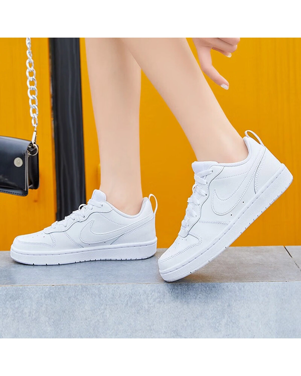 Nike Court Borough Low 2 детские кеды белые с амортизацией и износостойкостью картинка