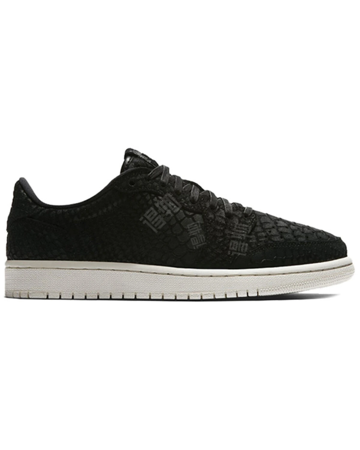Jordan Air Jordan 1 Retro Low NS женские кроссовки черные с змеиным узором и амортизацией картинка