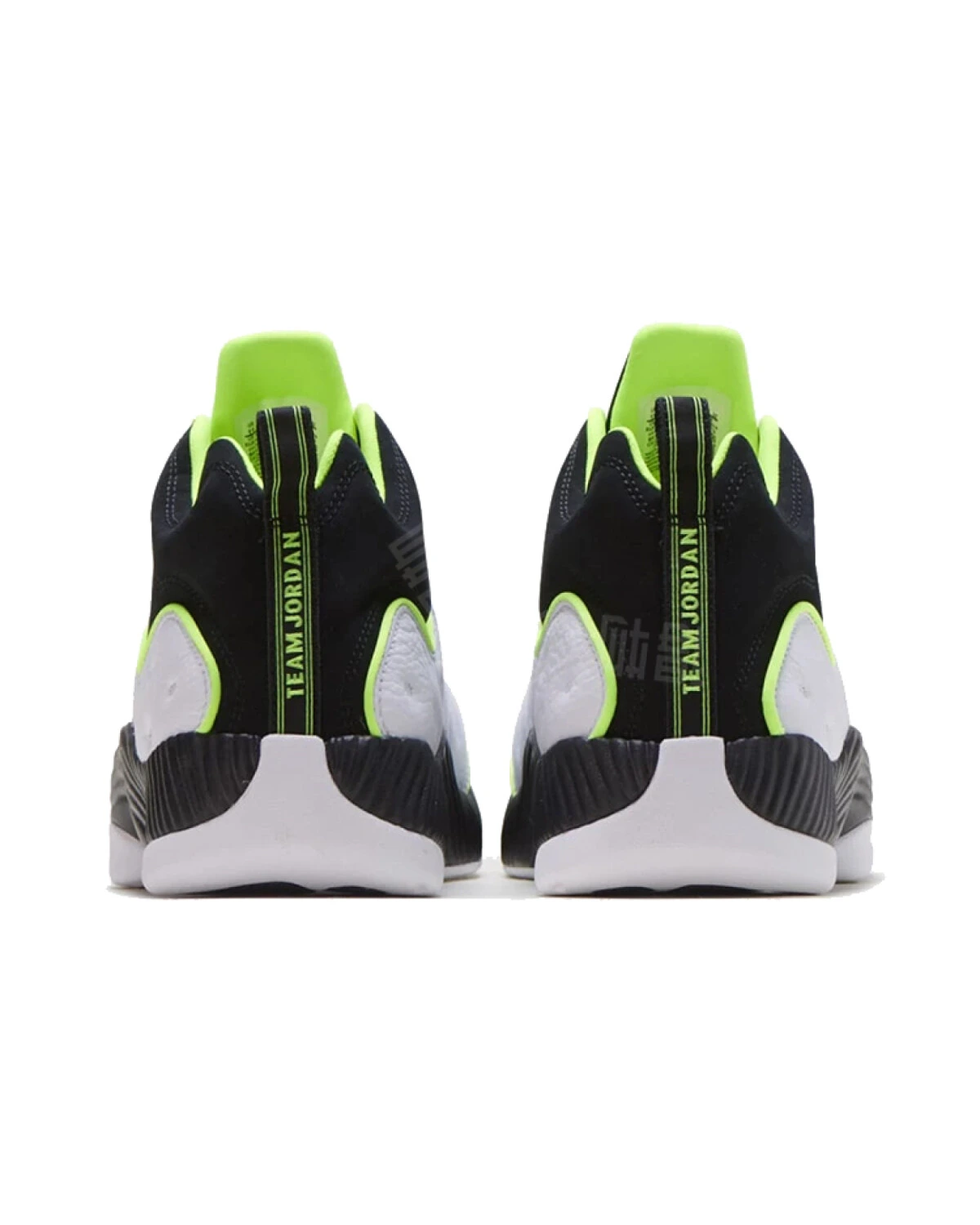 Jordan Jumpman Team II мужские баскетбольные кроссовки бело-зелёные картинка