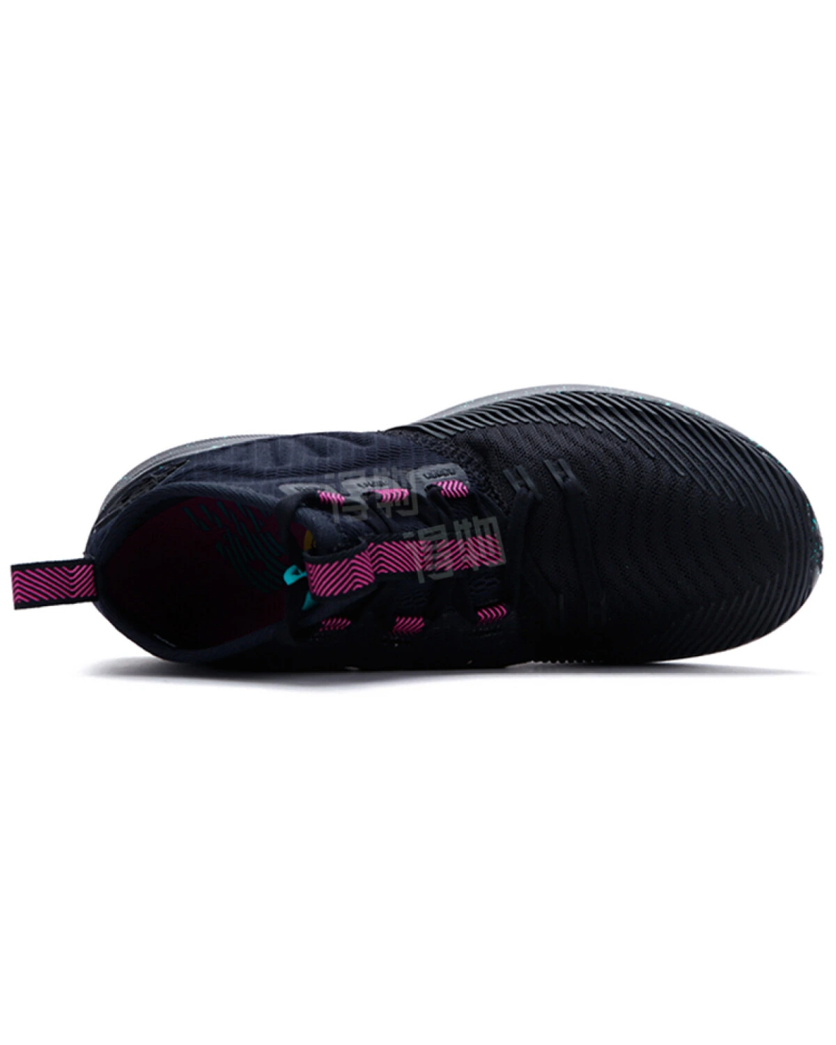 New Balance NB Cypher женские кроссовки текстильные черные с розовыми вставками картинка