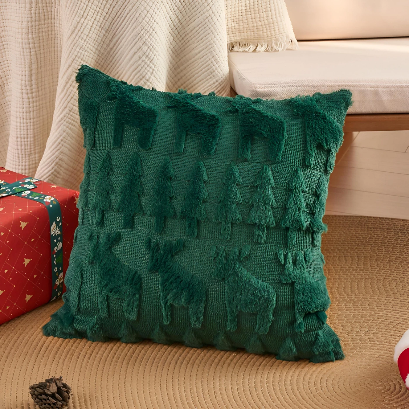 Рождественский чехол на подушку с оленями картинка