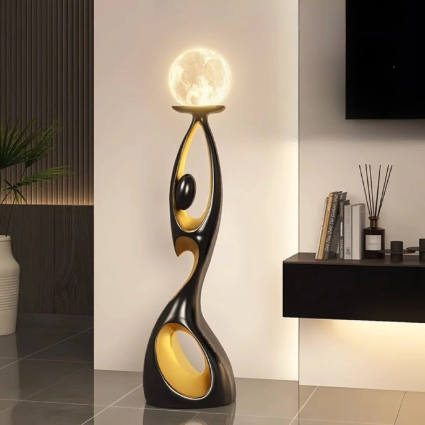 Дизайнерский напольный светильник (Черный/золотой) картинка