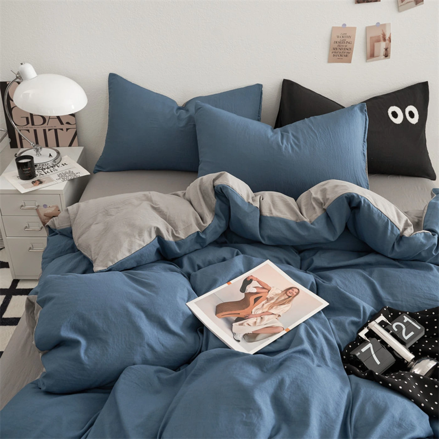 Уютный комплект постельного белья из мягкого хлопка с цветовыми акцентами (синий, серый) картинка